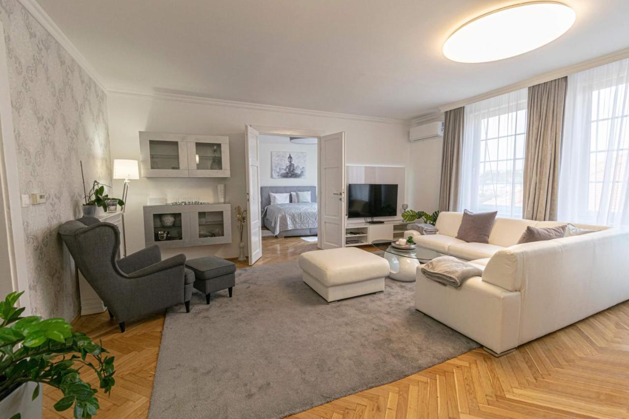 Budacastle Panoramic Luxurious Family Apt, Free Parking Included Budapest Bagian luar foto