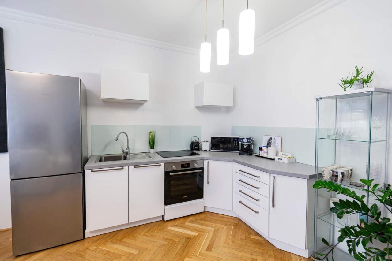 Budacastle Panoramic Luxurious Family Apt, Free Parking Included Budapest Bagian luar foto